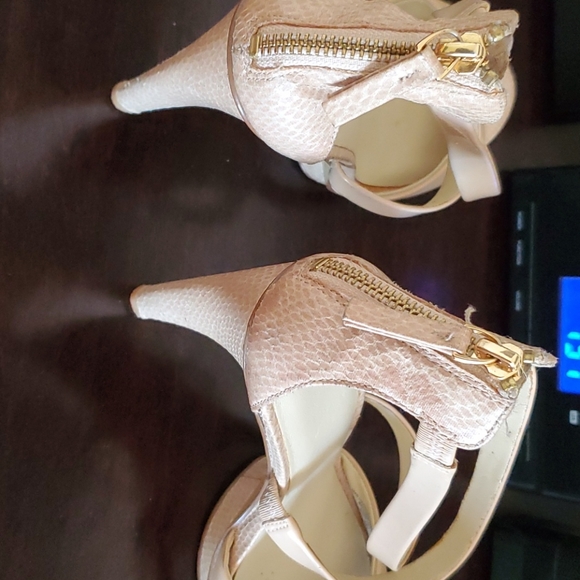 Nine West Scrappy Heel Sandals - Picture 3 of 7